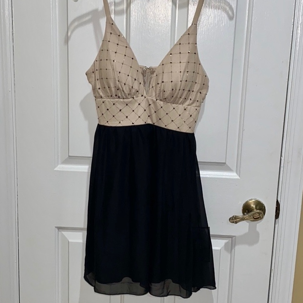 Gorgeous Speechless Party Dress! 💃🏼